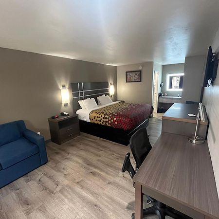 Econo Lodge Inn & Suites Мерфрисборо Экстерьер фото